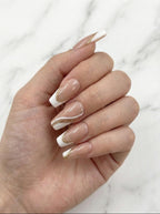 Accezia Press-On Nails – Nude Ivory Gold Almond | Reusable Kit Accezia™