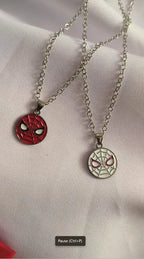 Spider man x spider woman matching pendent Accezia
