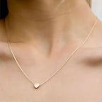 Simple heart golden pendent Accezia