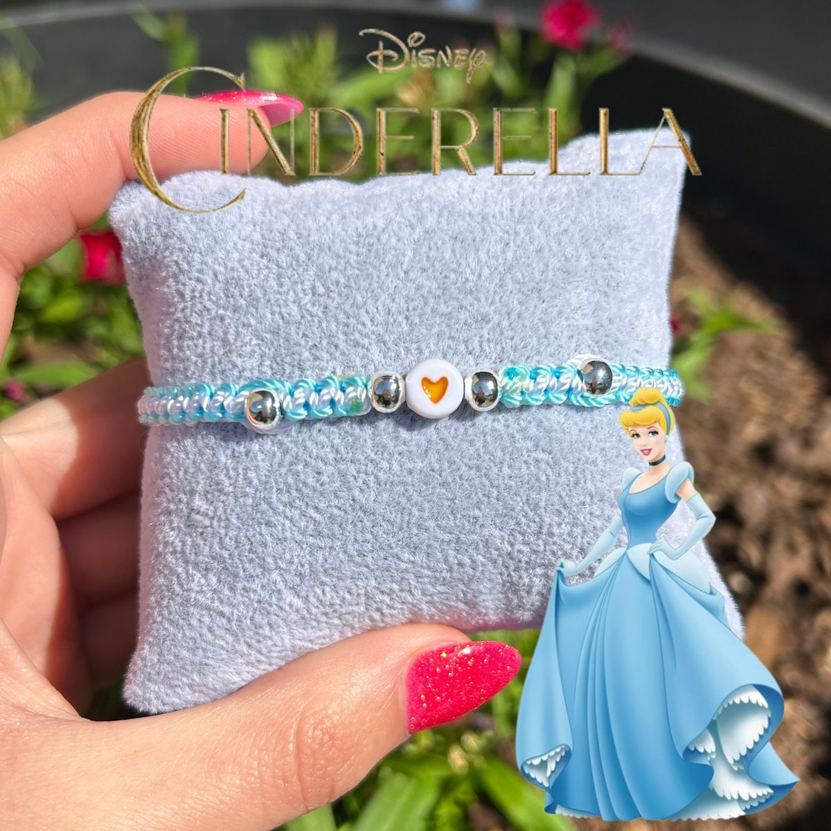 Cinderella single thread bracelet