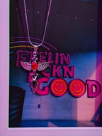 Alpha male pendent Accezia