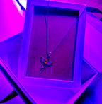 Alpha male pendent Accezia