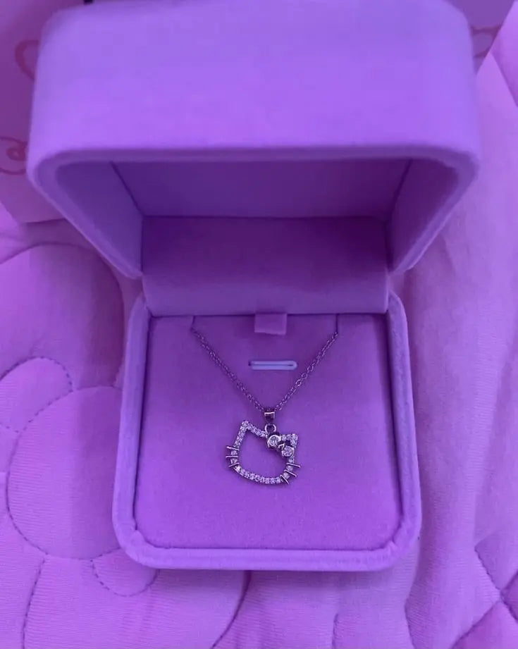 Hello kitty pendent Accezia